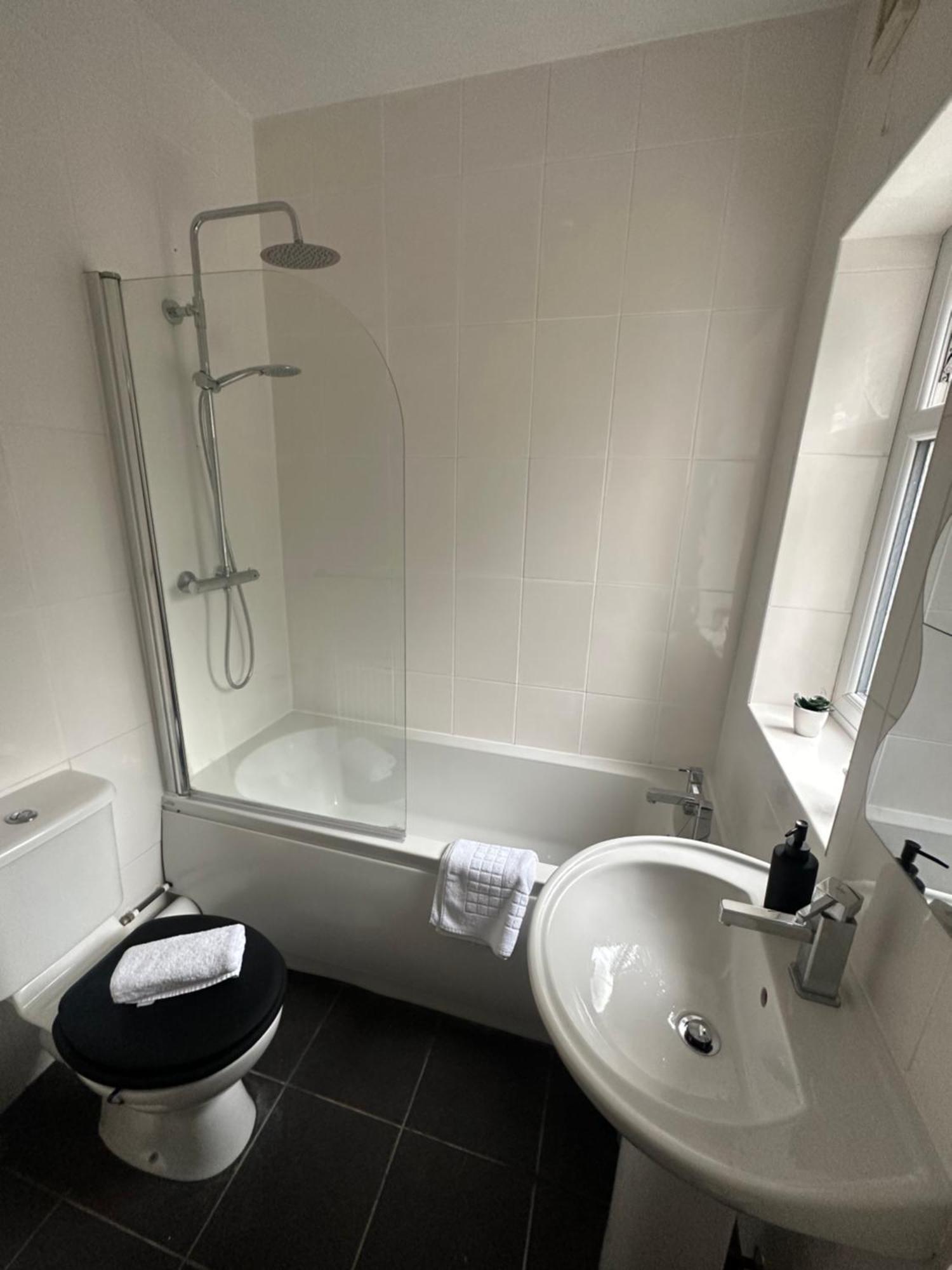 Broomfield Place Coventry Extérieur photo